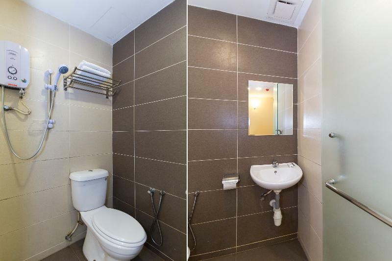 Oyo 220 Hotel Sri Maluri Куала-Лумпур Екстер'єр фото